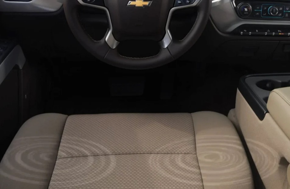¿Cómo funciona el asiento de alerta de seguridad en los carros?