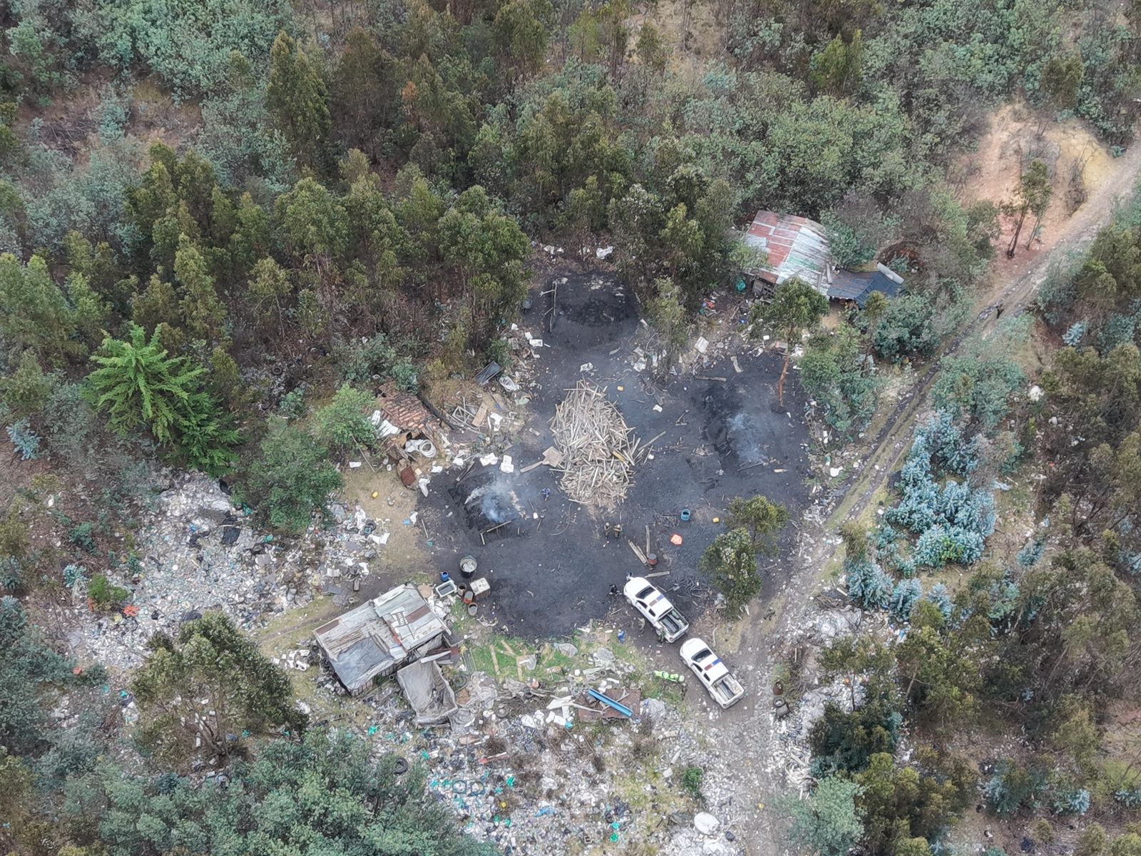 Con drones, autoridad ambiental descubrió extensa quema a cielo abierto en Guatavita