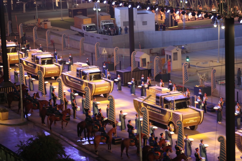 En fotos: el impresionante desfile de 22 momias en Egipto