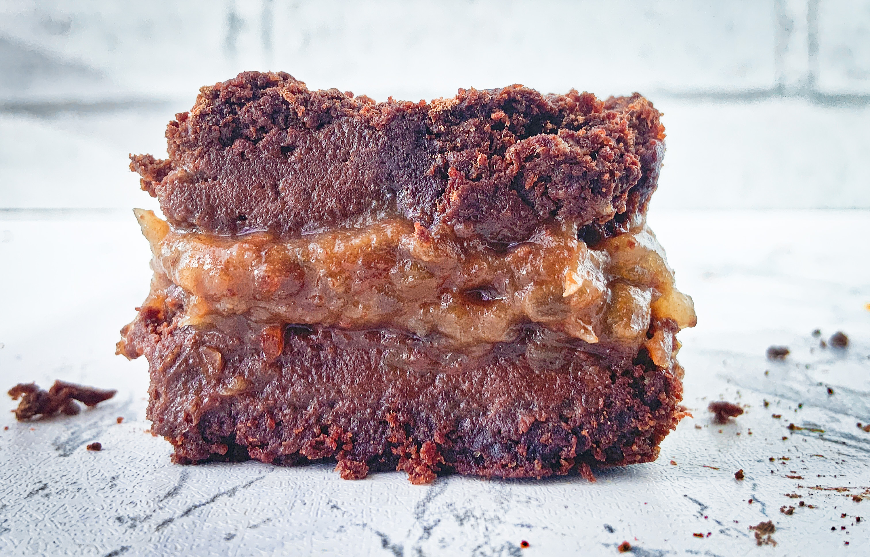 La receta perfecta de los mini brownies rellenos y sin azúcar ni harina refinada