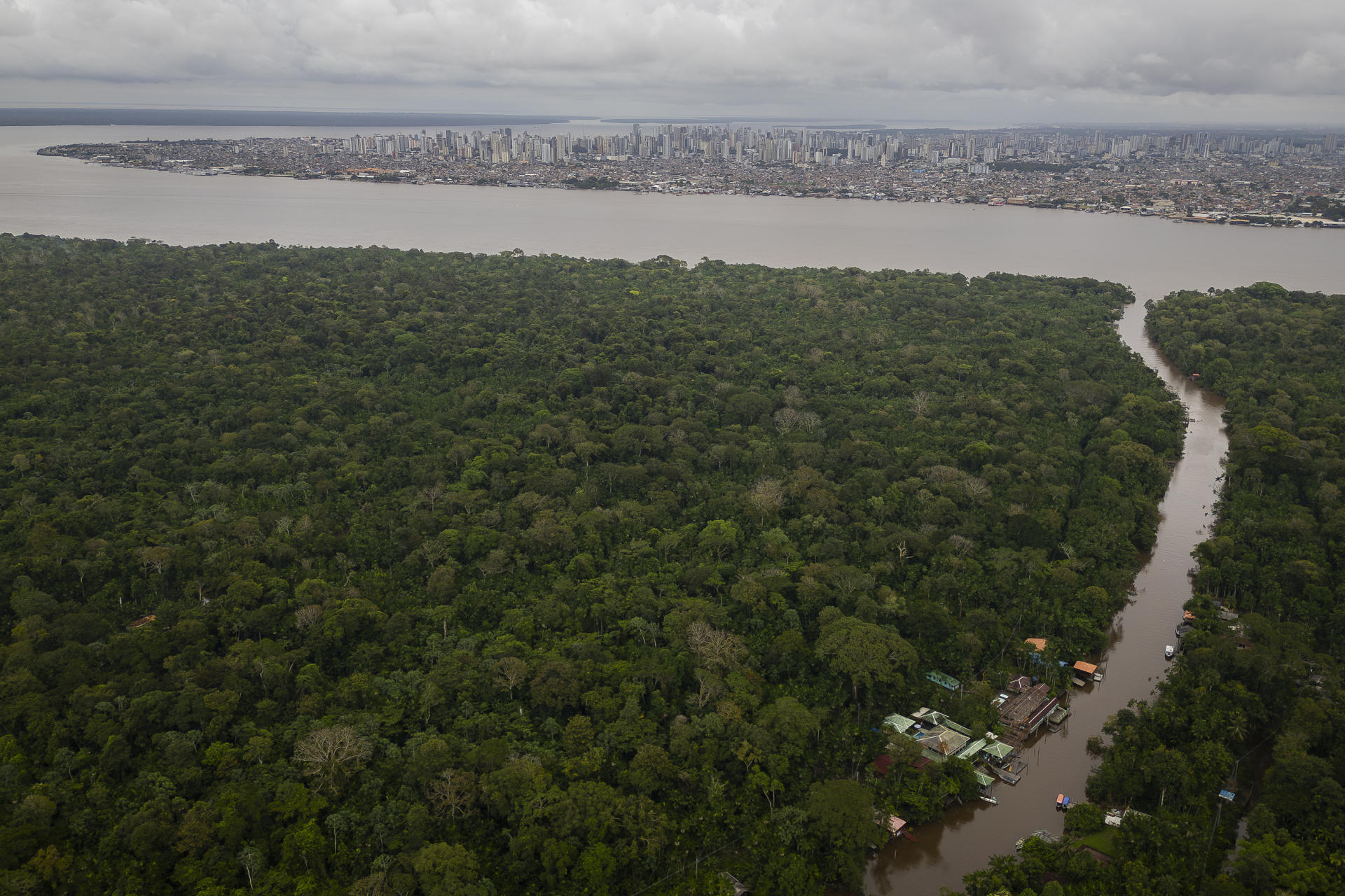 Brasil advierte que el 80 % de los países no han actualizado sus metas climáticas de cara a la COP30