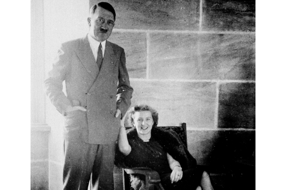 “Ocho días de mayo”, la nueva versión de la muerte de Hitler