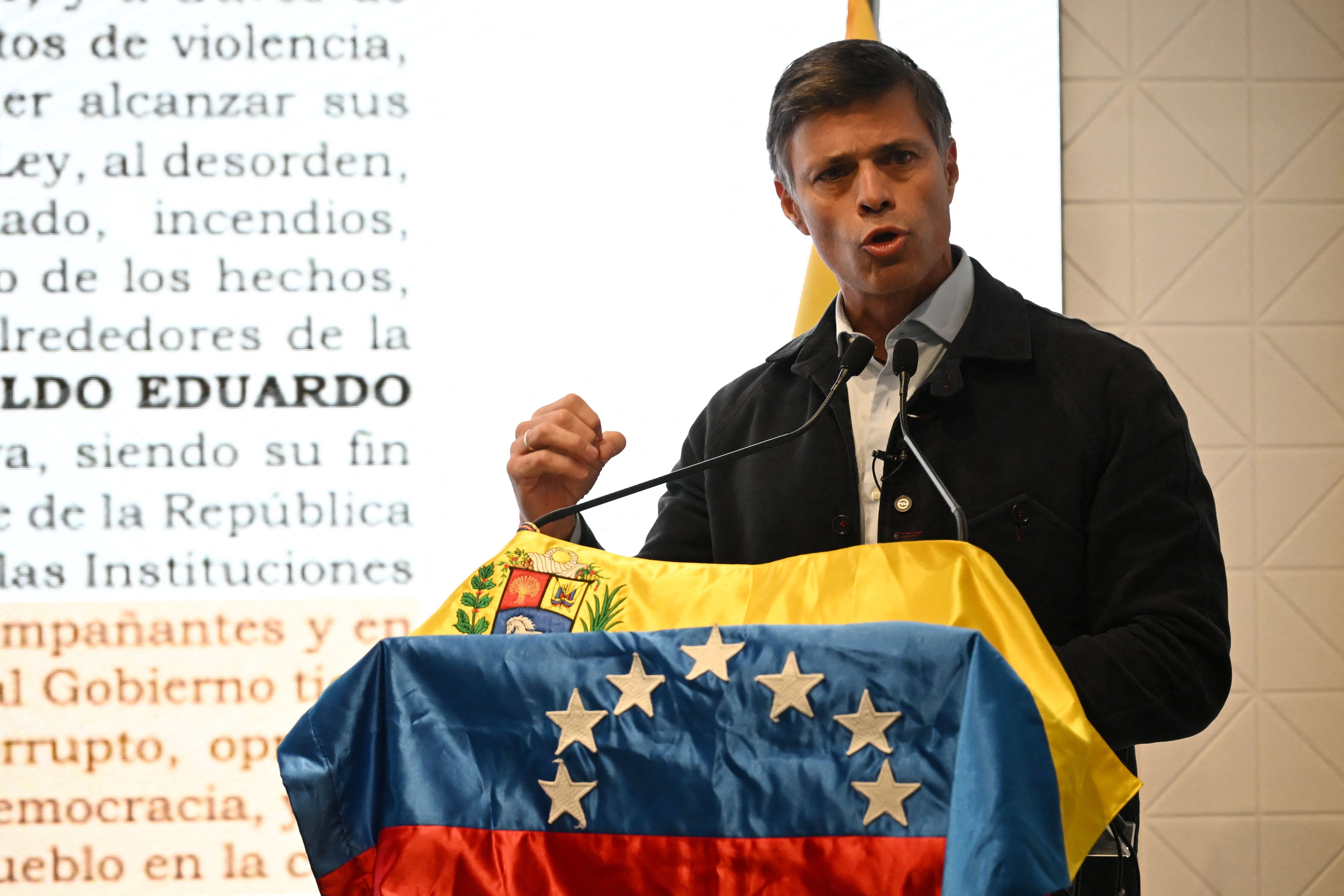 Quitar la nacionalidad: la nueva amenaza autoritaria de Nicolás Maduro
