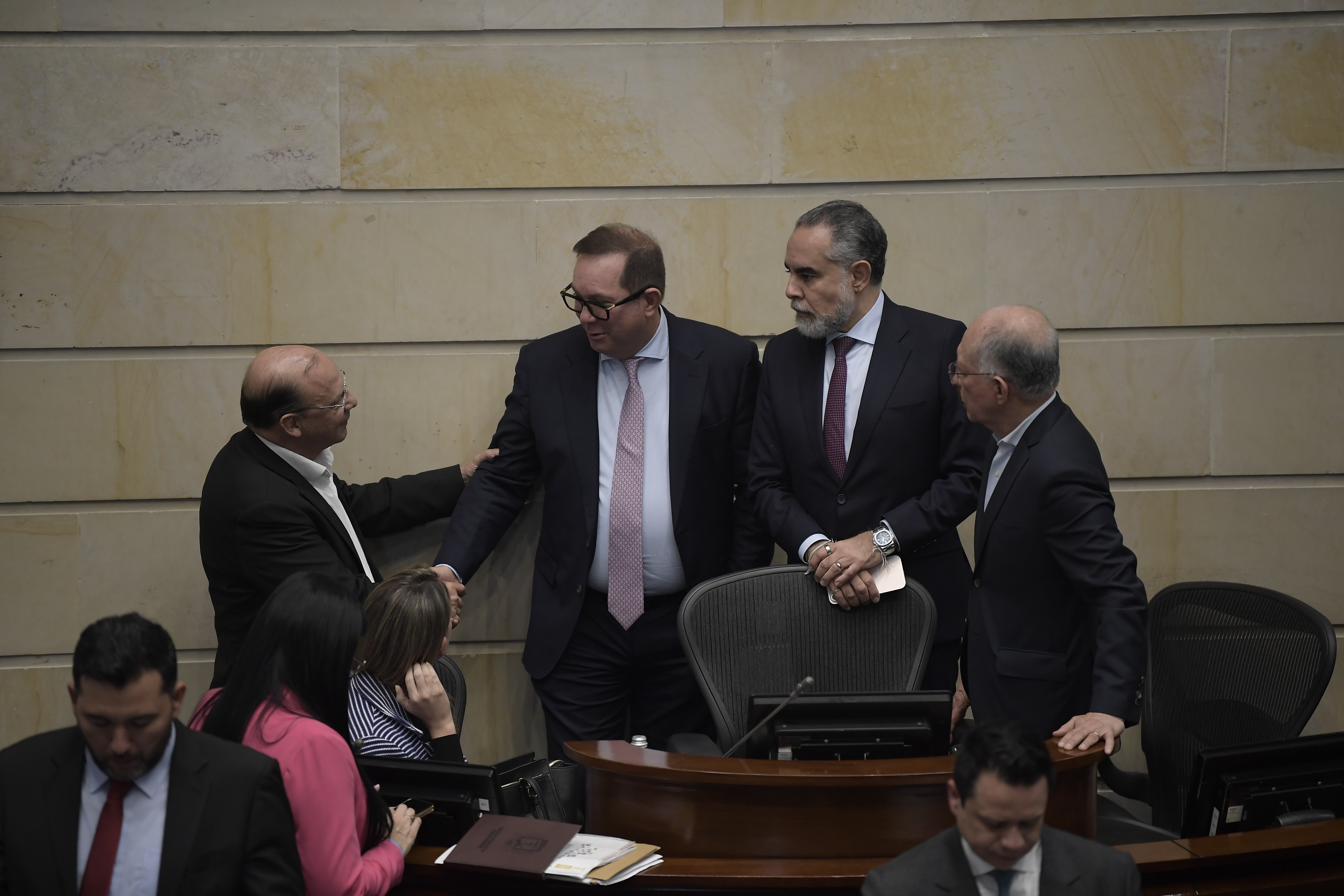 Debate en la plenaria del Senado para la aprobación del presupuesto del 2026, por COP 546,9 billones.