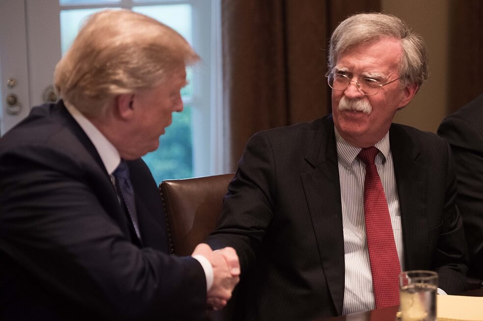 Estados Unidos y Venezuela después de la salida del guerrerista John Bolton