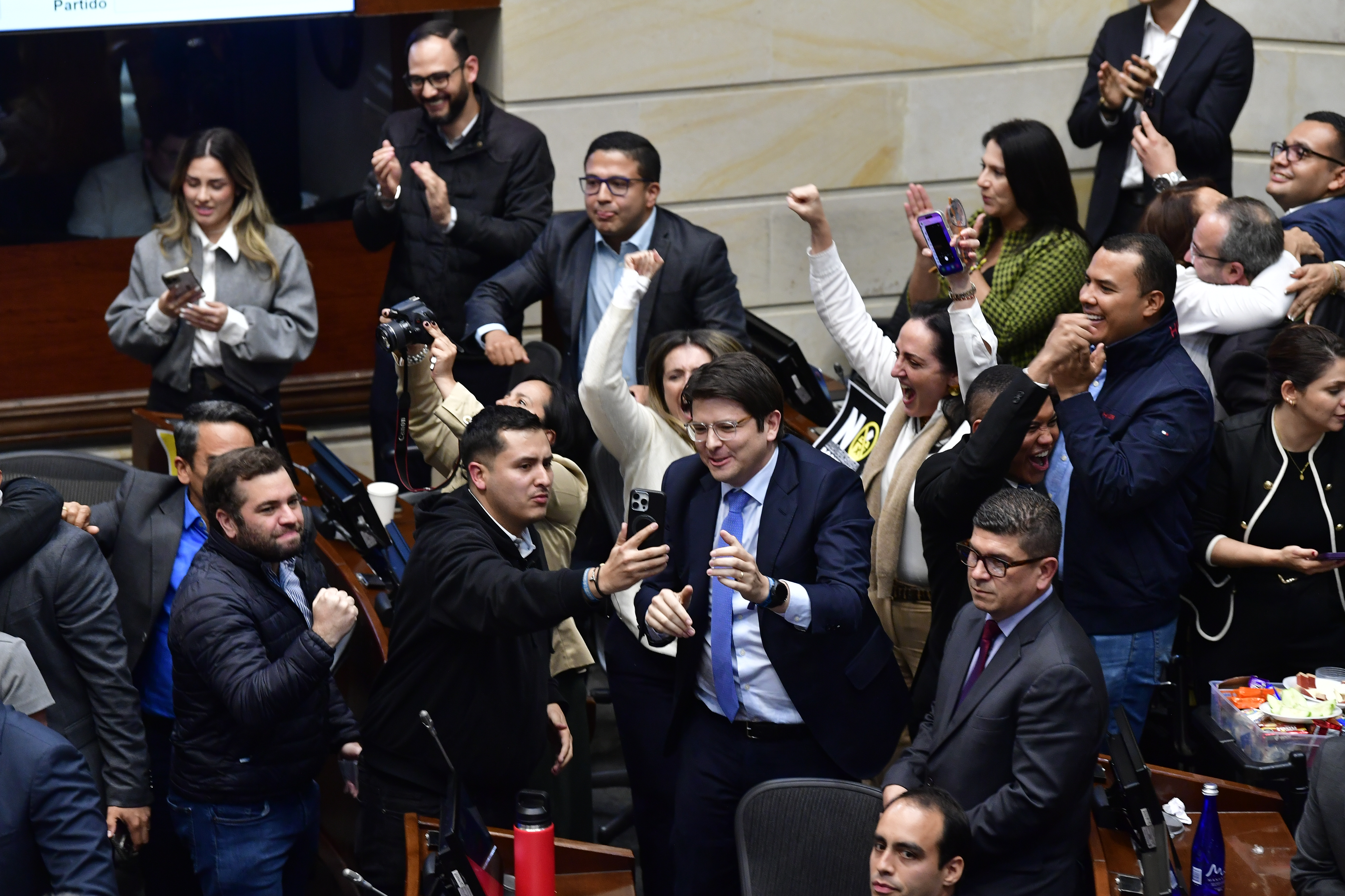 Oposición escala ofensiva contra Petro con movidas judiciales para trabar su agenda