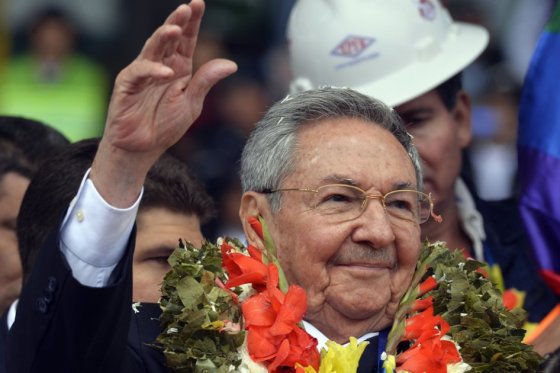 Raúl Castro visitará México este año
