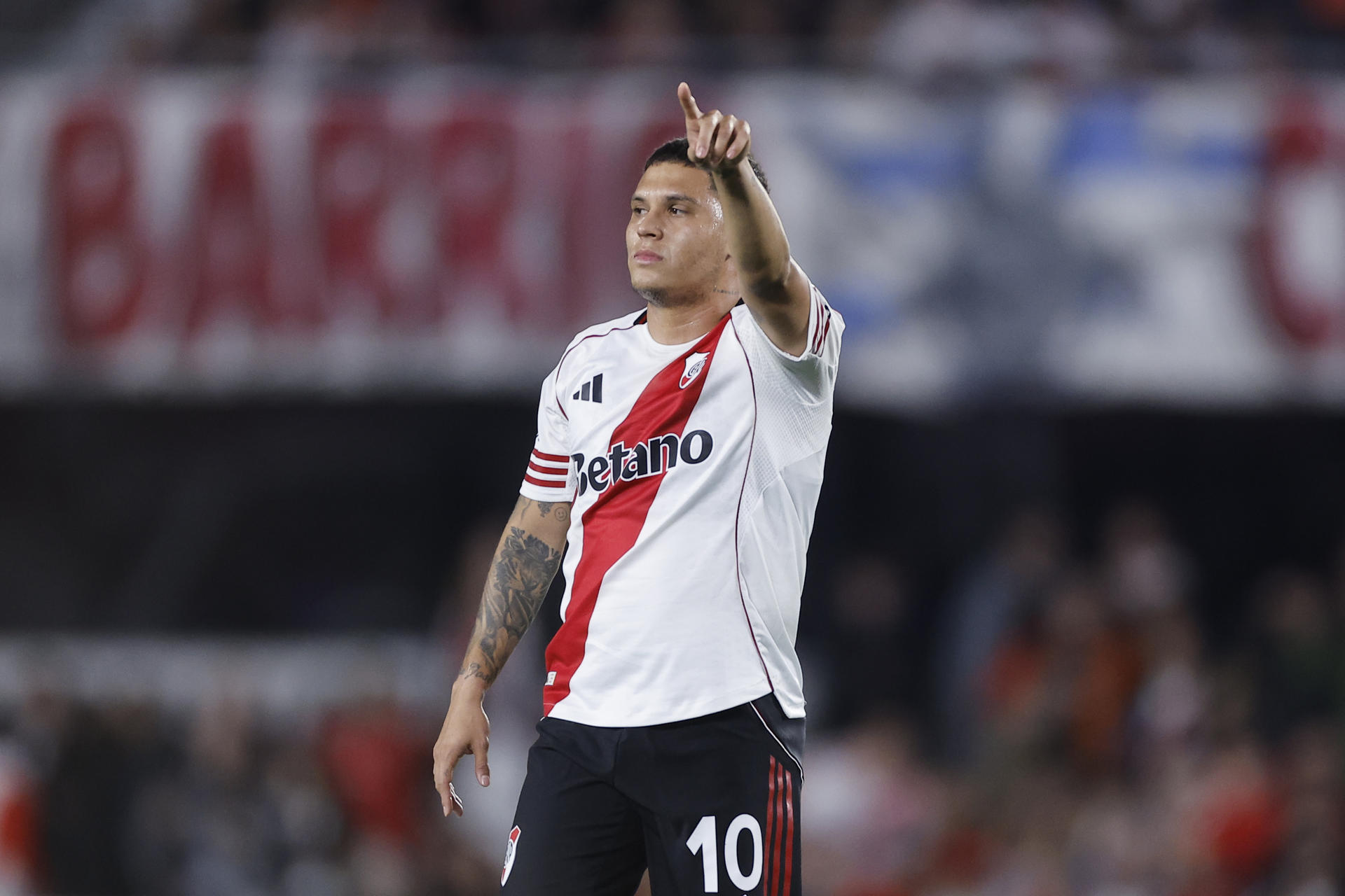 River avanzó a cuartos de Libertadores: video del gesto de Quintero tras el cambio