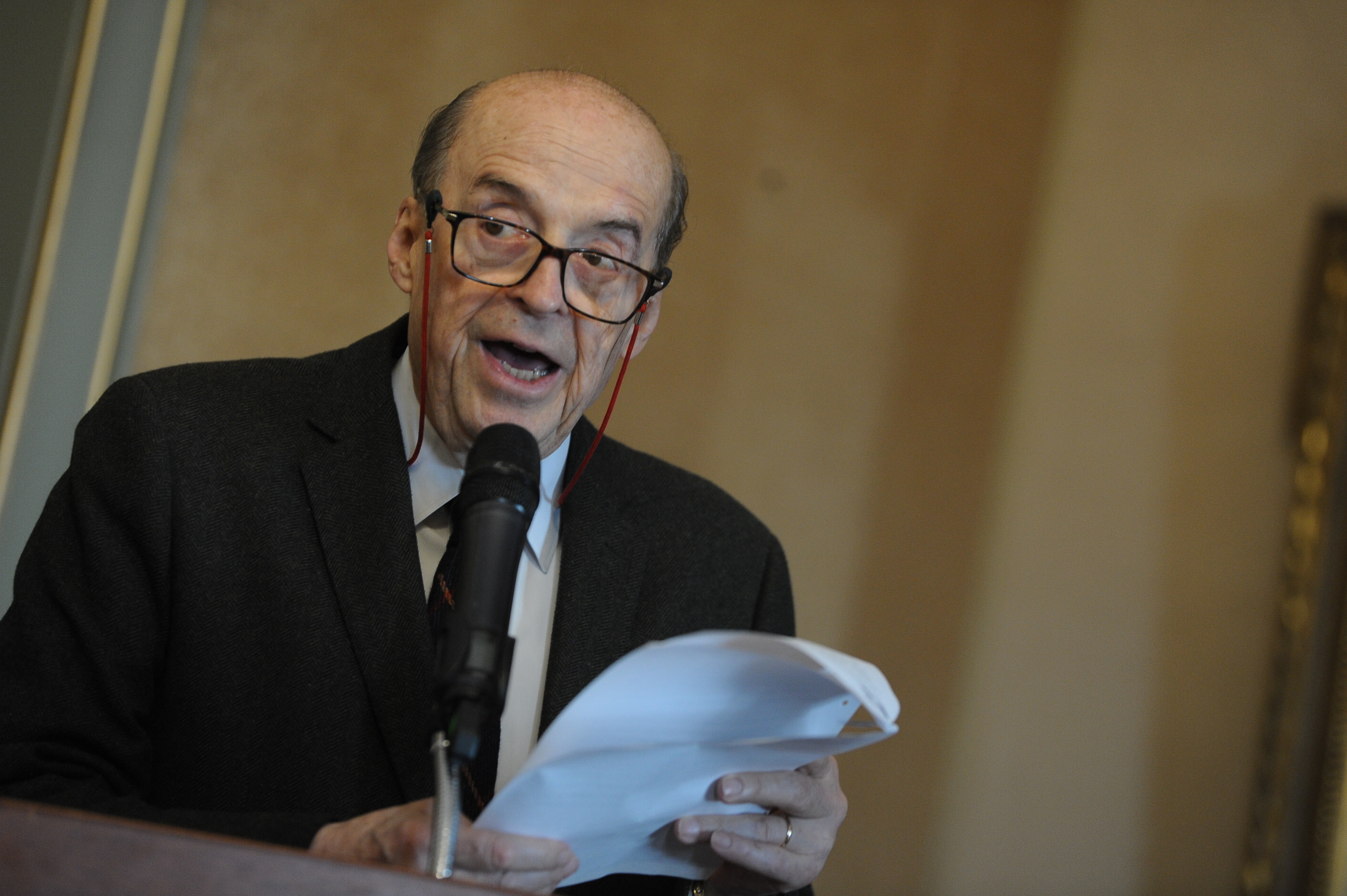 “Acato la decisión”: Leyva confirma que se va de la Cancillería tras suspensión