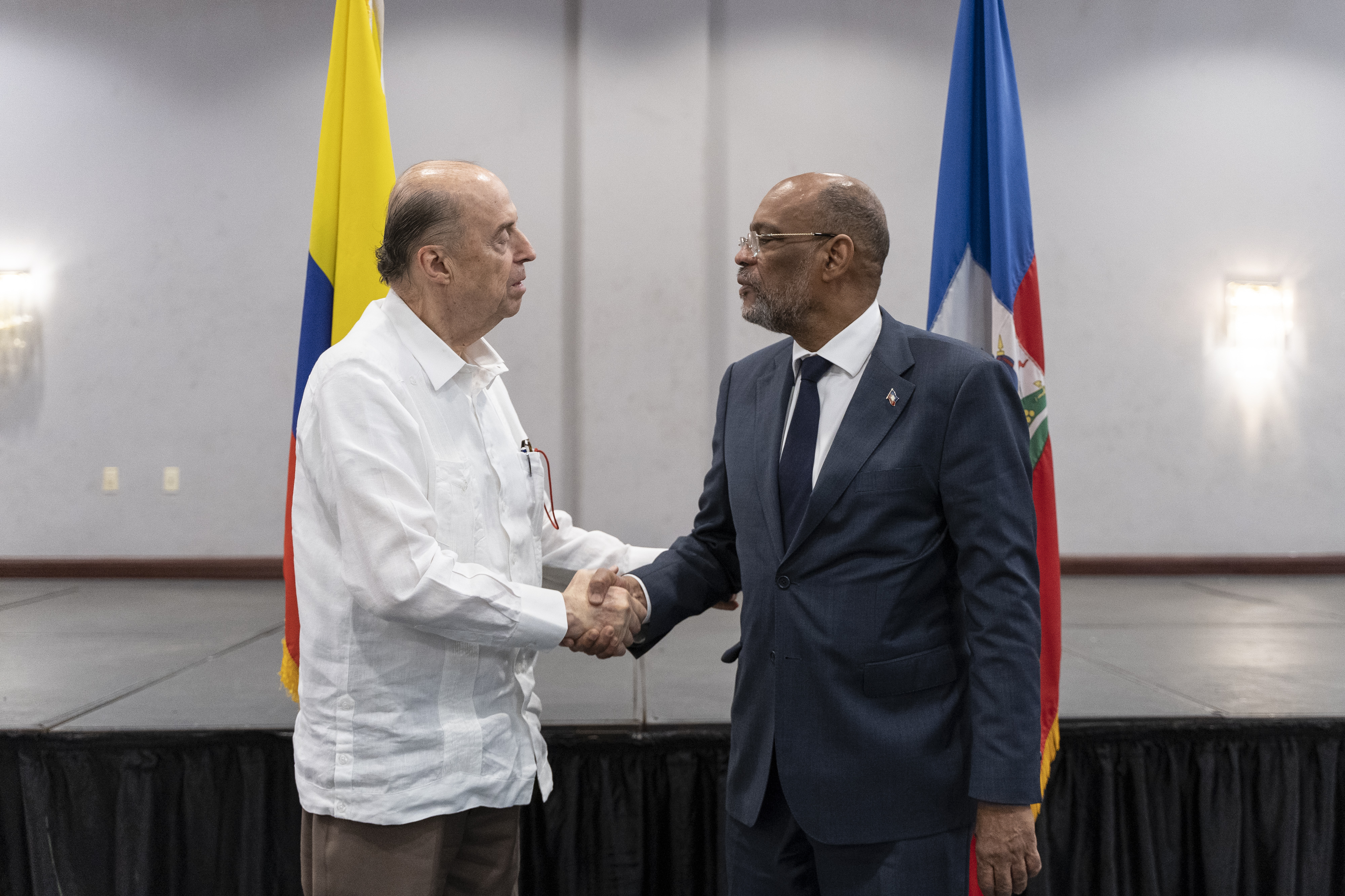 Desde Haití, Álvaro Leyva inauguró el consulado de Colombia en Puerto Príncipe