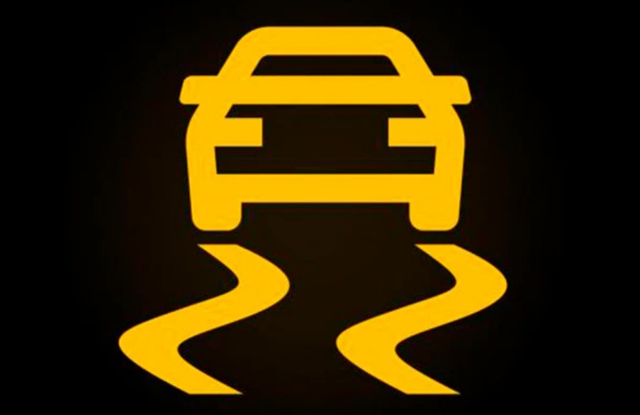 Testigo ESP encendido en el carro: ¿qué indica y por qué no se debe ignorar?