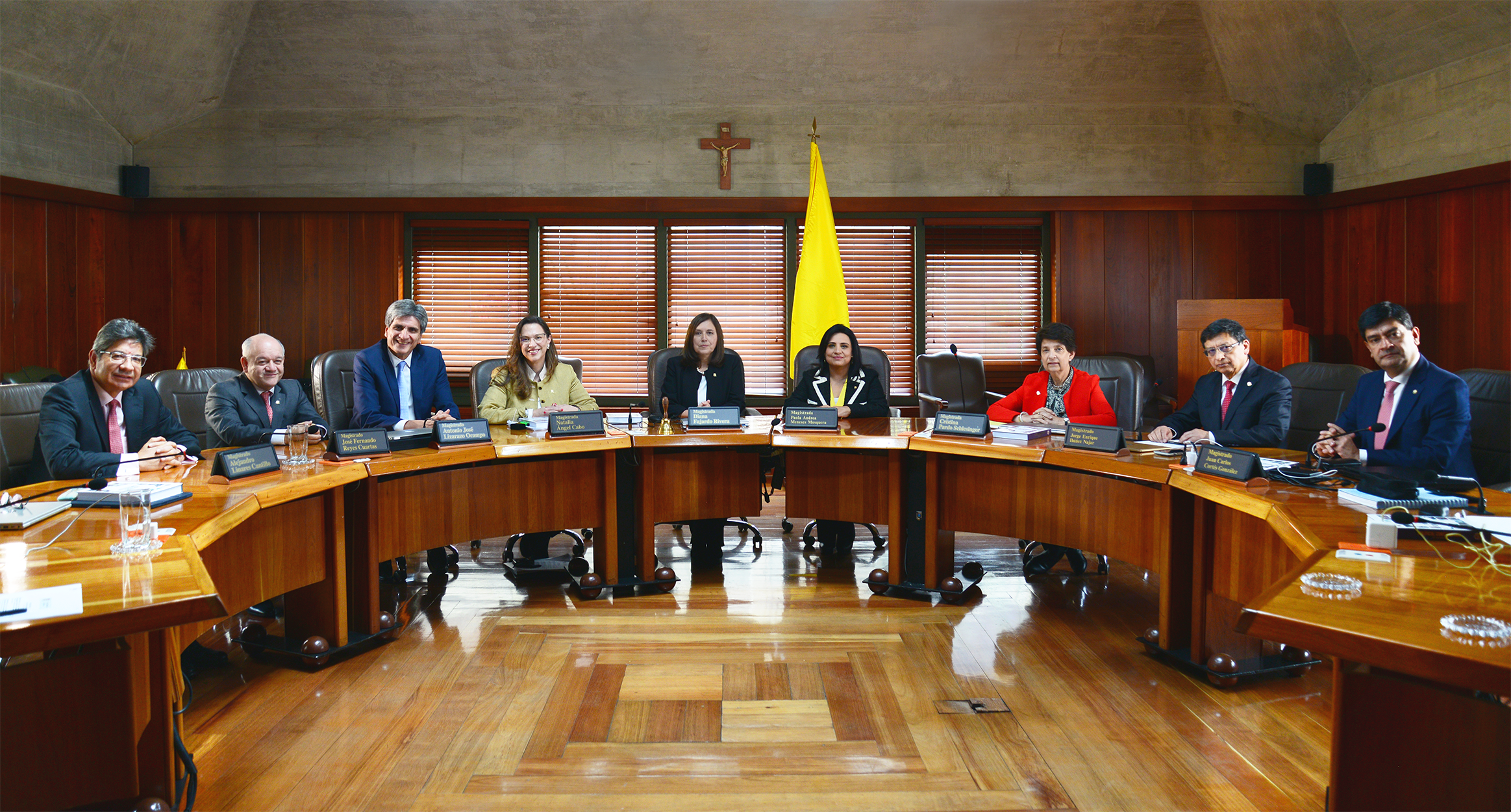 Corte Constitucional da luz verde a que experto de la CREG dure cuatro años
