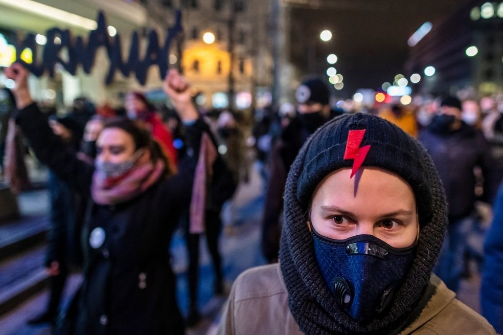 Polonia, un país con una población mayoritariamente católica, ya tiene una de las leyes más restrictivas de Europa en materia de aborto.