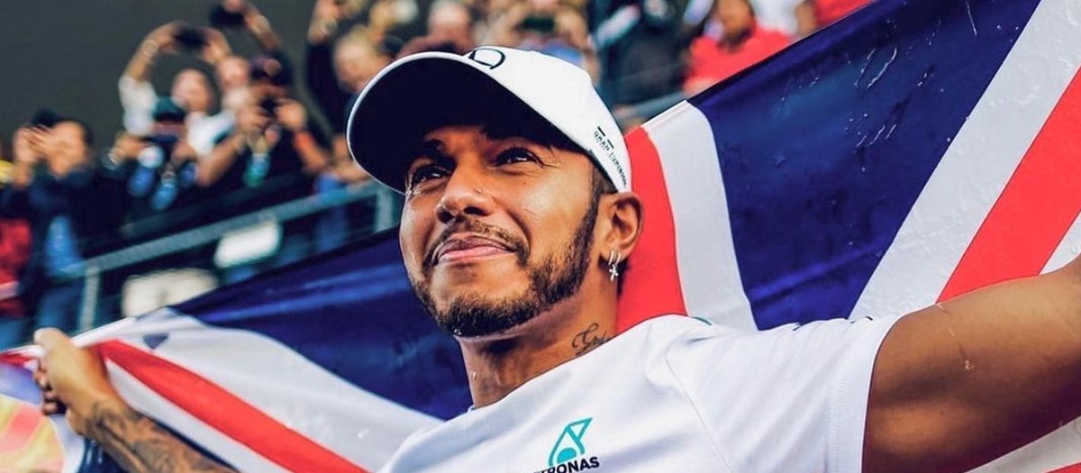 Fotos: Lewis Hamilton salió con Juliana Nalú mientras Shakira estuvo en Colombia