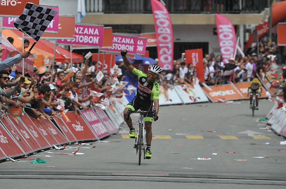 Cristian Montoya ganó en El Santuario y hay nuevo líder en el Clásico Rcn