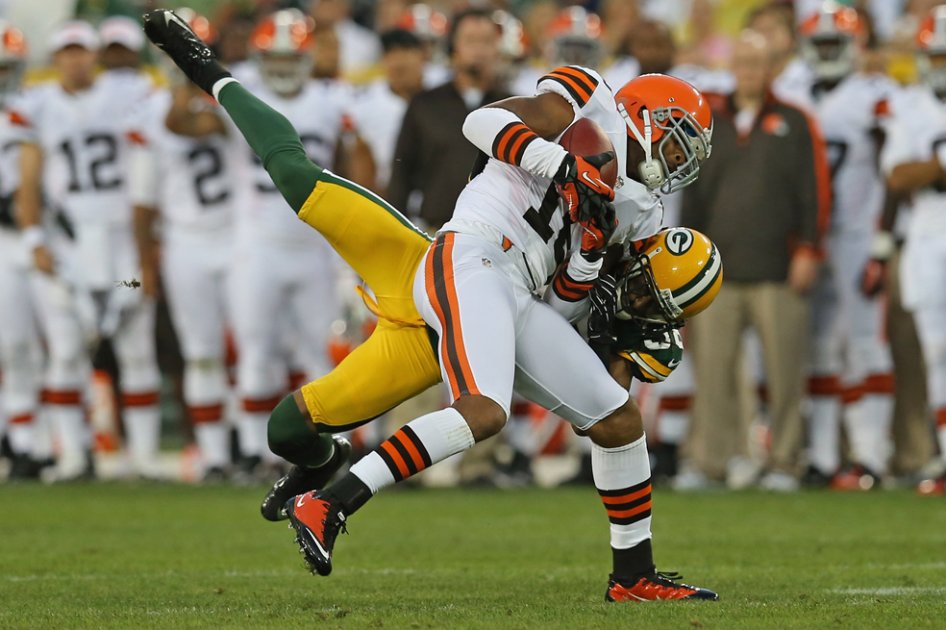 Los Browns castigan a los Packers en pretemporada de NFL