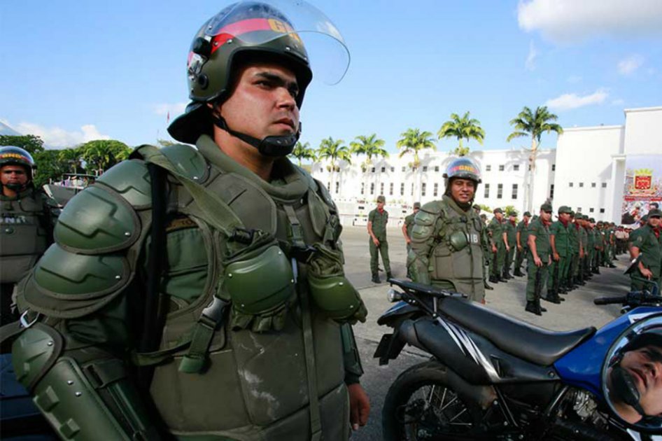Maduro destina 25 millones de dólares para reforzar la Policía Bolivariana