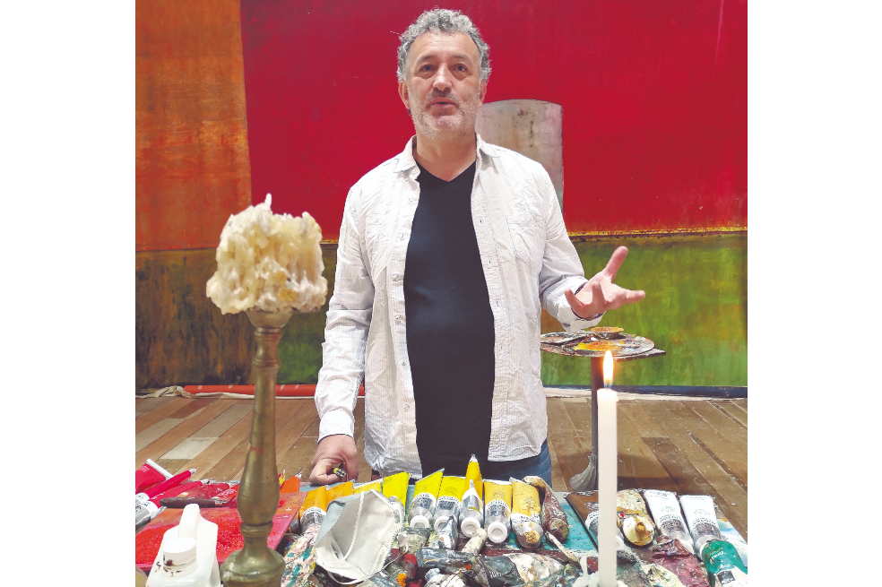 En el taller sagrado de Rodolfo Sánchez