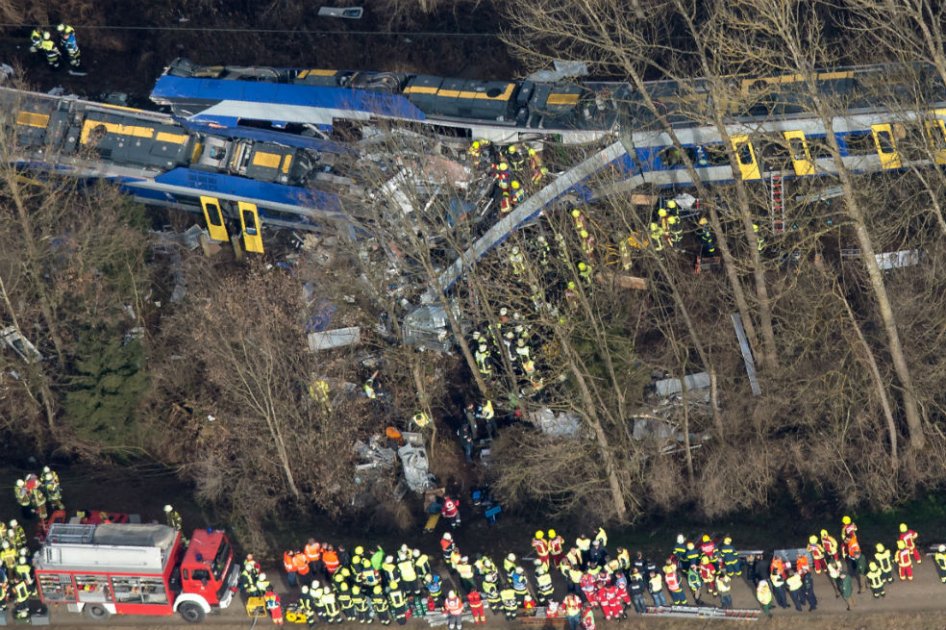 Choque de trenes en Alemania, uno de los más graves en Europa en los últimos 10 años