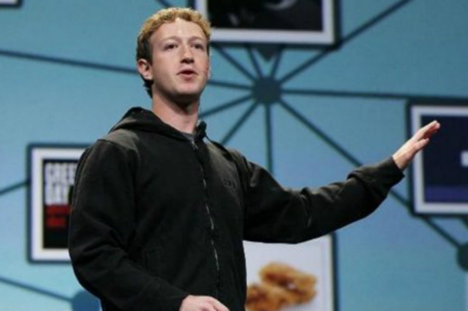 Mark Zuckerberg pide perdón a los británicos por la filtración de datos