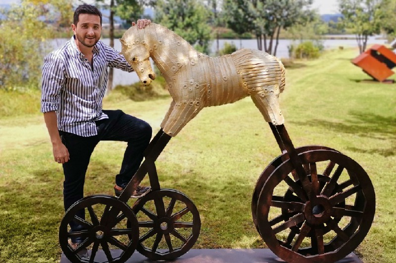 Joaquín Restrepo, el arte de vender obra en NFT