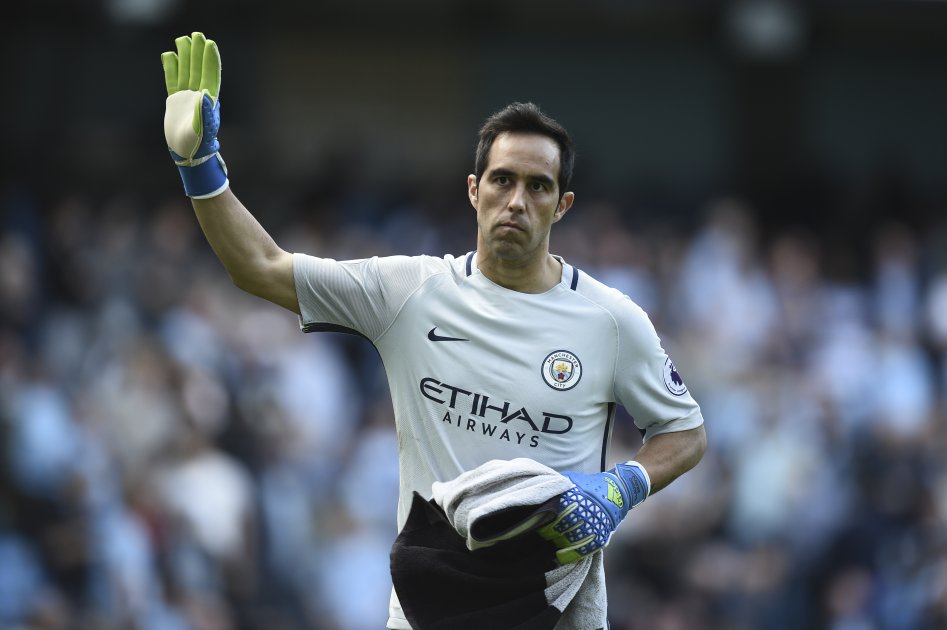 Claudio Bravo: «Enfrentarse al Barcelona es un reto»