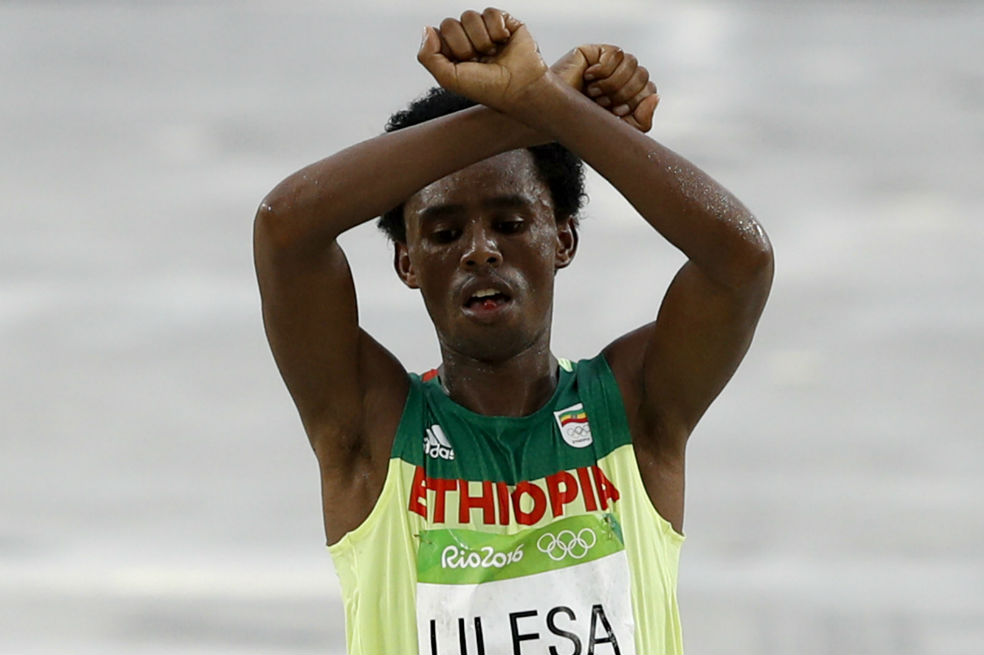Feyisa Lilesa, el etíope que se refugió en Estados Unidos por miedo a ser asesinado