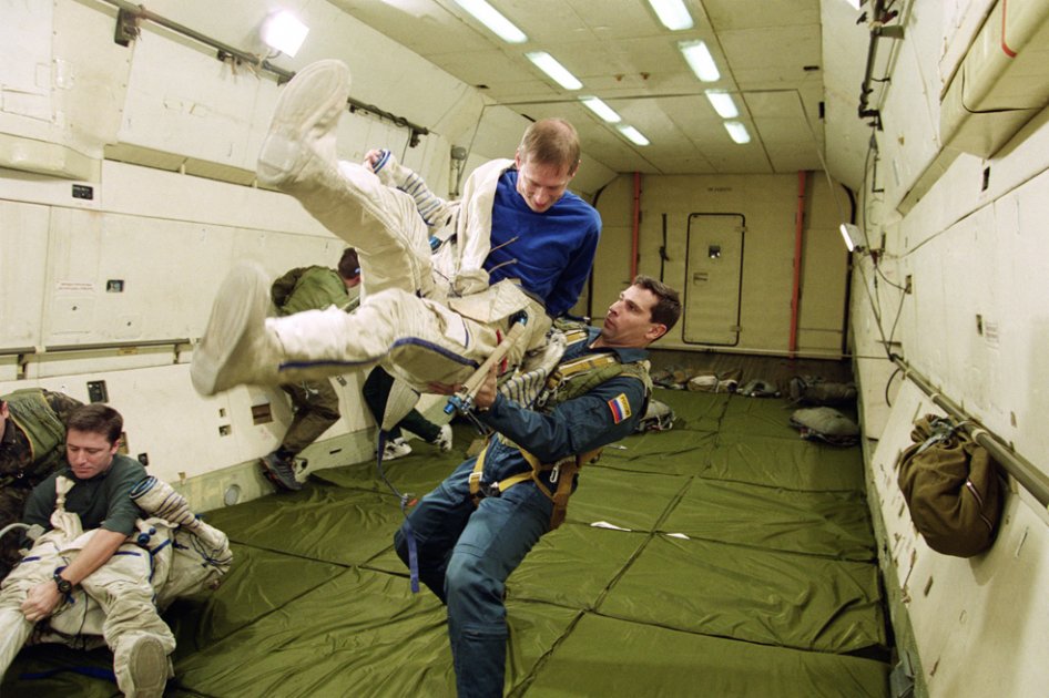 ¿Por qué la ingravidez debilita el sistema inmune de los astronautas?