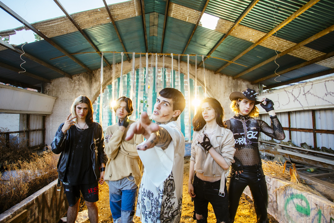 Así suena “Aprendiendo a amar”, la nueva colaboración de Wiplash y Adriel Favela
