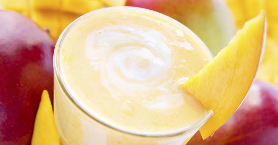 Batido de mango para limpiar la piel