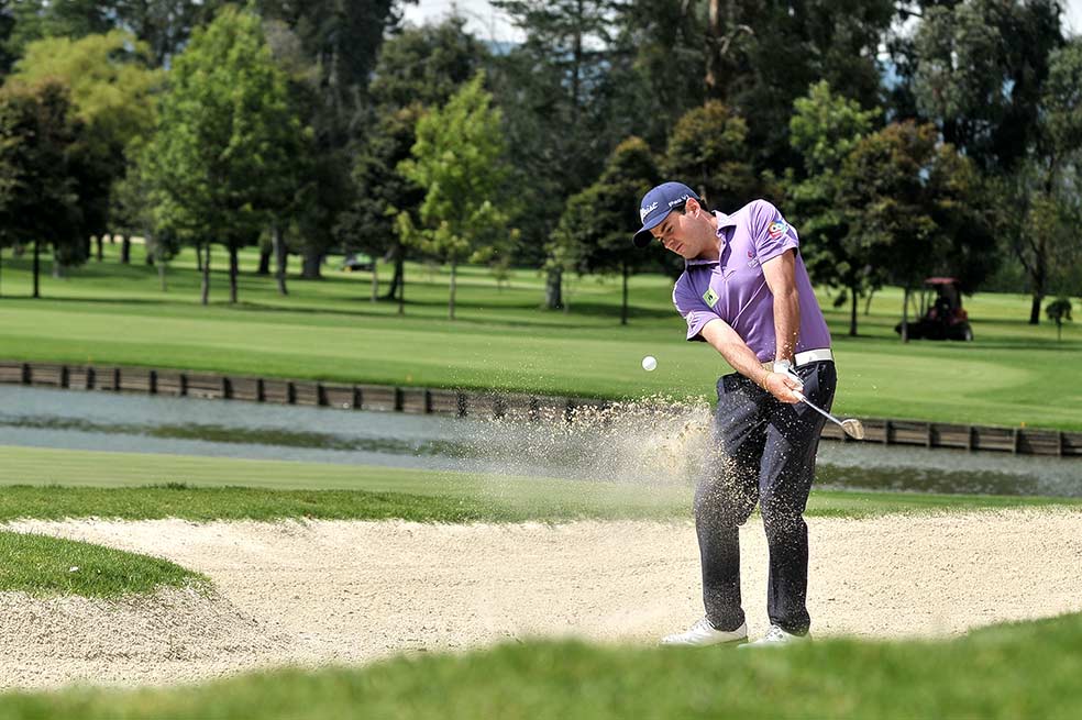 El golf corre por sus venas