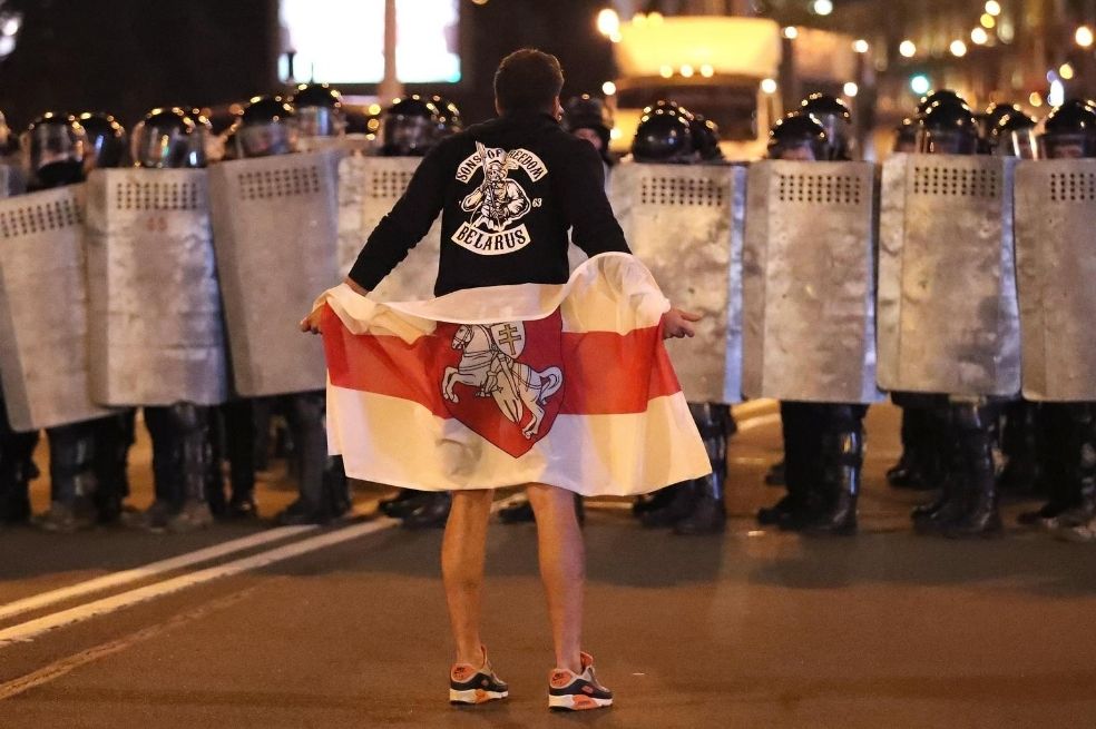 Estallan protestas en Bielorrusia tras la controvertida elección de Lukashenko