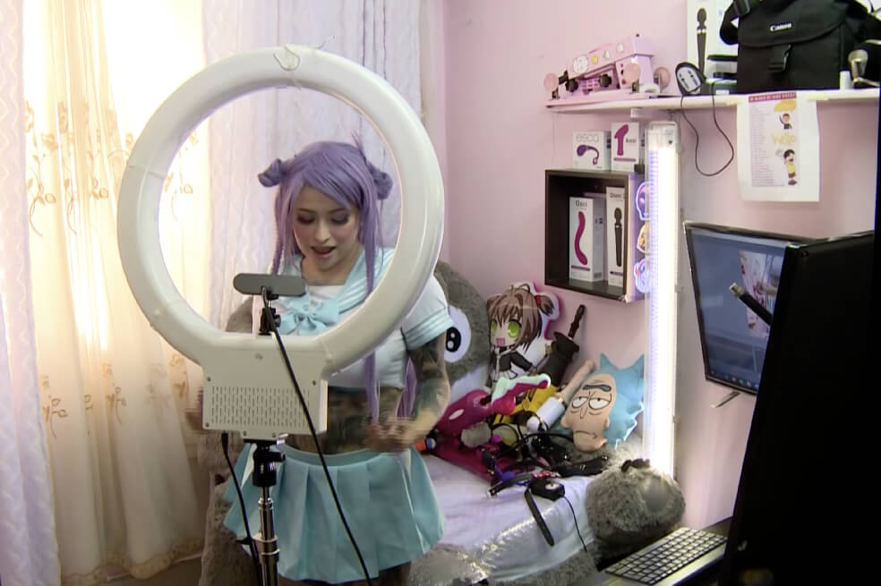 Modelos webcam en Colombia: héroes del erotismo en medio de la cuarentena