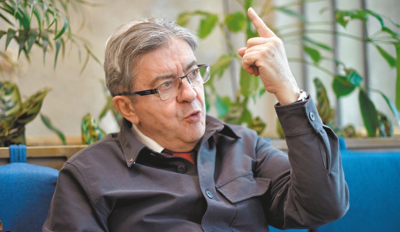 “La democracia es anticapitalista”: Jean-Luc Mélenchon, líder de la izquierda francesa
