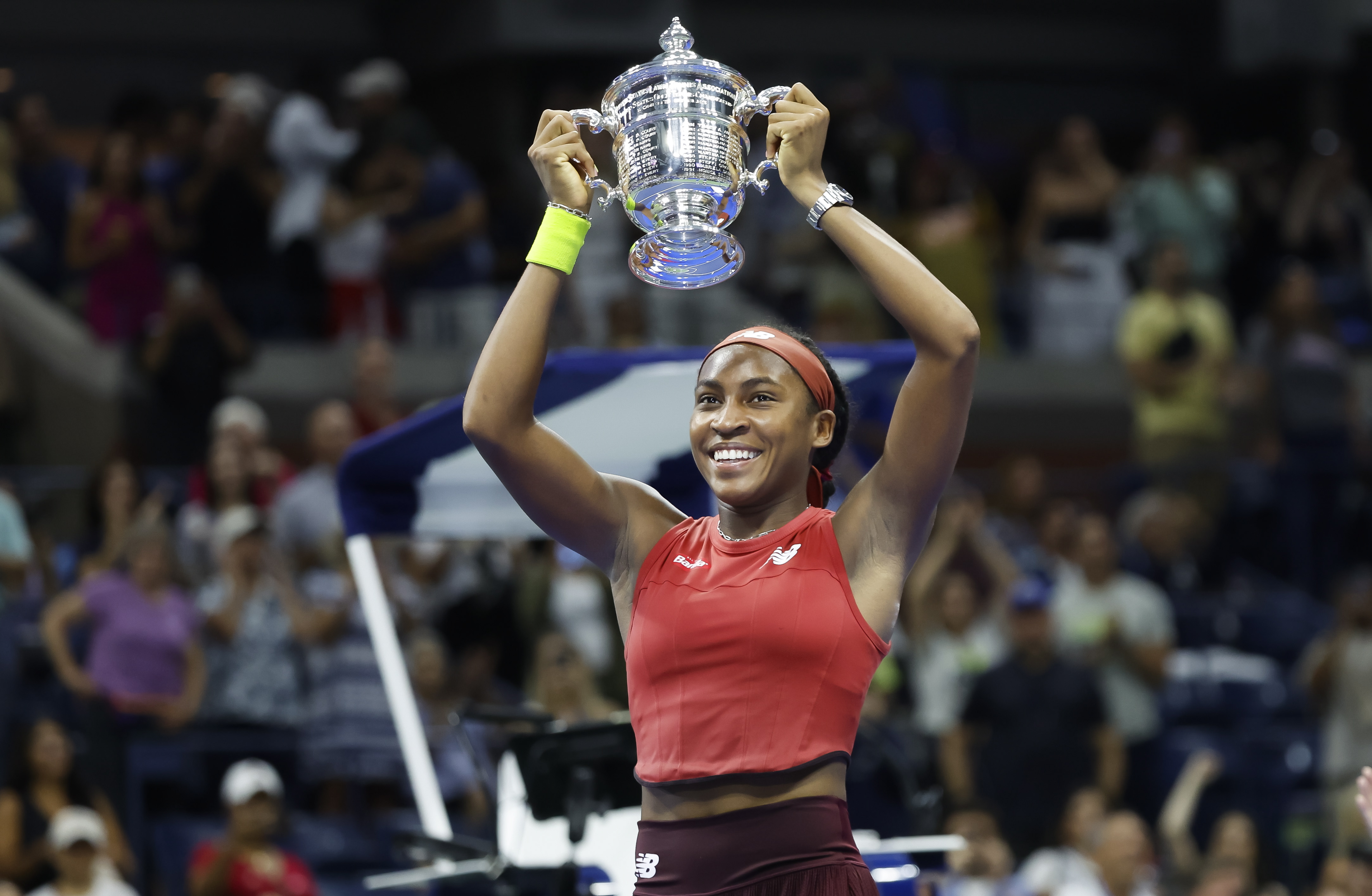 Coco Gauff alzó su primera corona de Grand Slam en el US Open: video