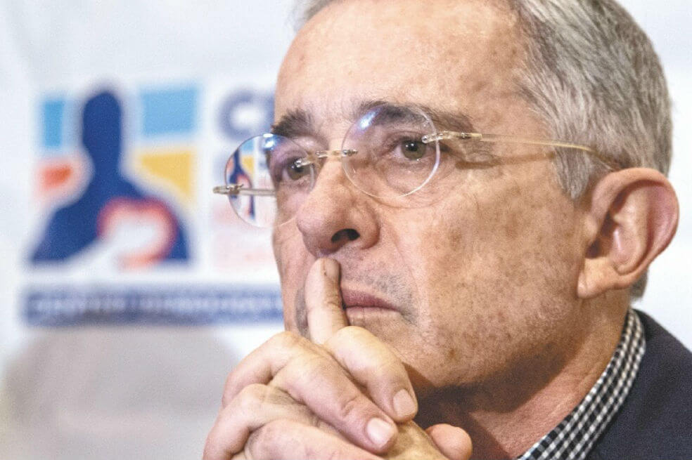 “Que se les saque de allá”: Uribe sobre disidencia de las Farc que estaría en Venezuela