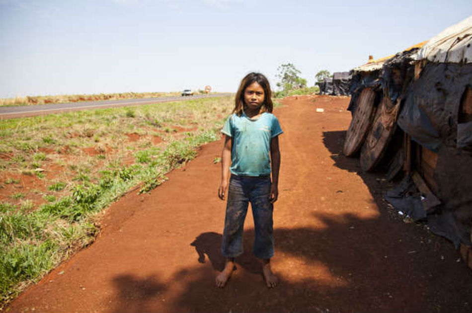Los guaraníes, un pueblo con más de 46.000 miembros, registra tasas de suicidio al menos 34 veces superiores a la media nacional de Brasil.
