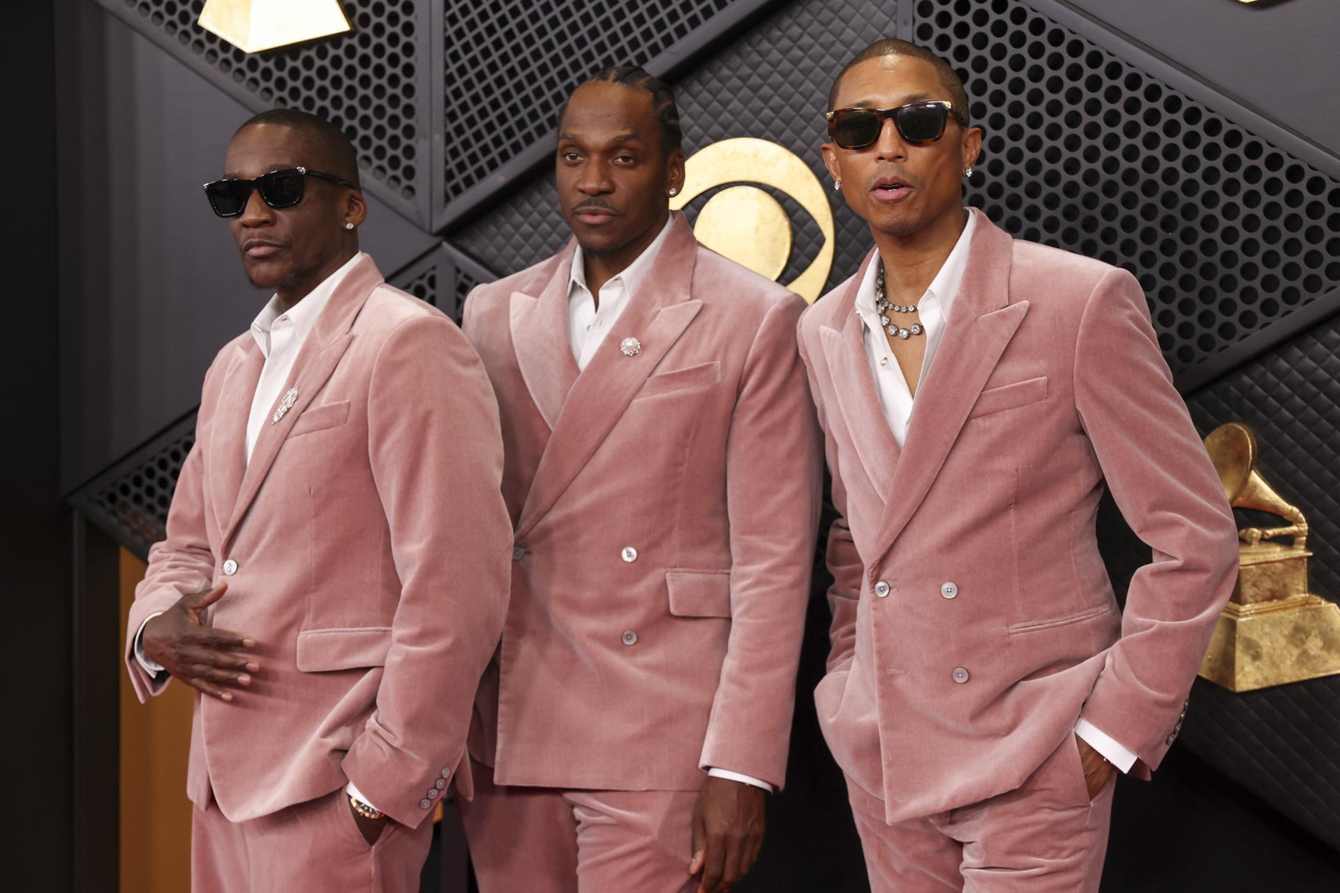 LOS ANGELES (United States), 02/02/2026.- (L-R) US rapper Malice, US rapper Pusha T and US musician and record producer Pharrell Williams attend the red carpet for the 68th annual Grammy Awards ceremony at Crypto.com Arena in Los Angeles, California, USA, 01 February 2026. EFE/EPA/JILL CONNELLY