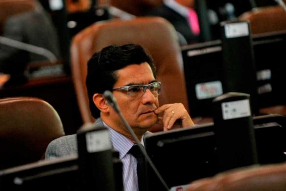 Piden a Procuraduría celeridad para investigar a concejal que agrede a Canal Capital