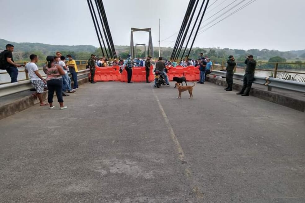 Más de 3.000 personas y siete comunidades indígenas claman ayudas en Cáceres (Antioquia)