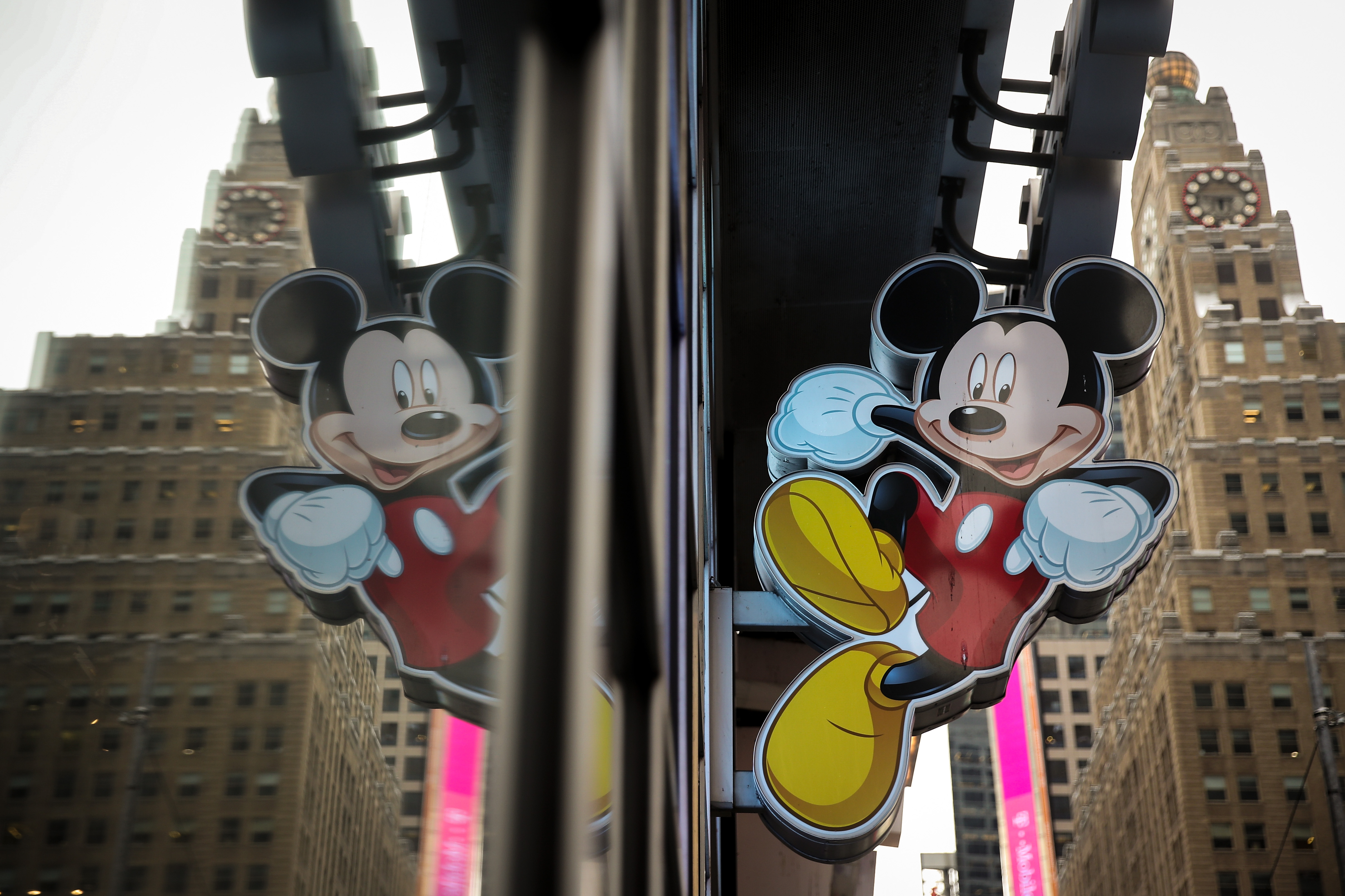Lo que cambiará en la televisión con la compra de Disney a Fox