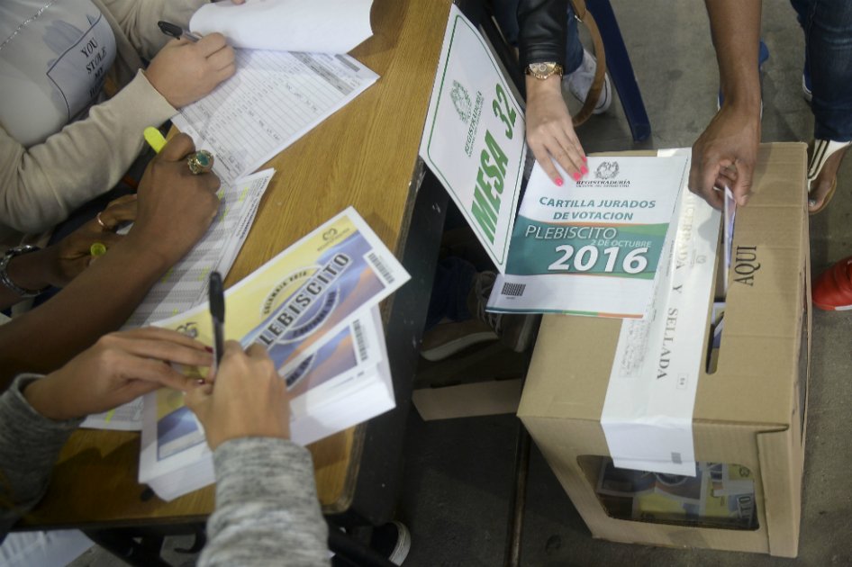Consejo Nacional Electoral propone regular empresas encuestadoras
