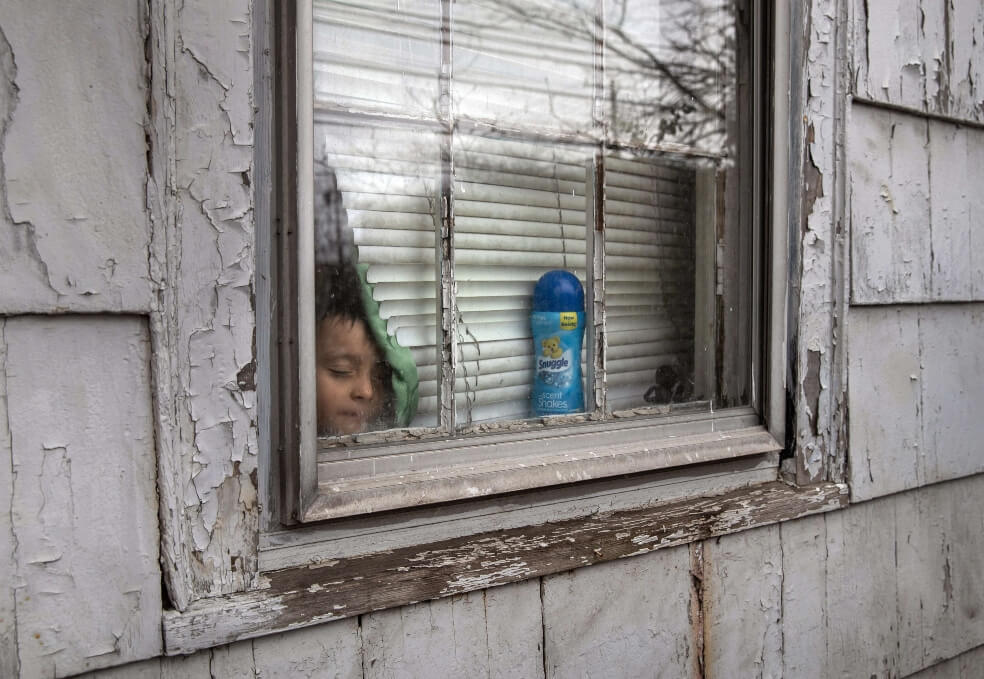 ¿Por qué inmigrantes no recibirán ayuda económica en EE. UU.? Esto dijo Trump