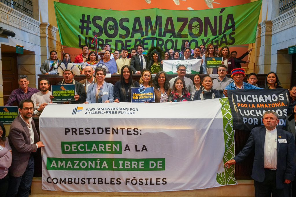 Los combustibles fósiles, ausentes en el acuerdo entre países amazónicos en Bogotá