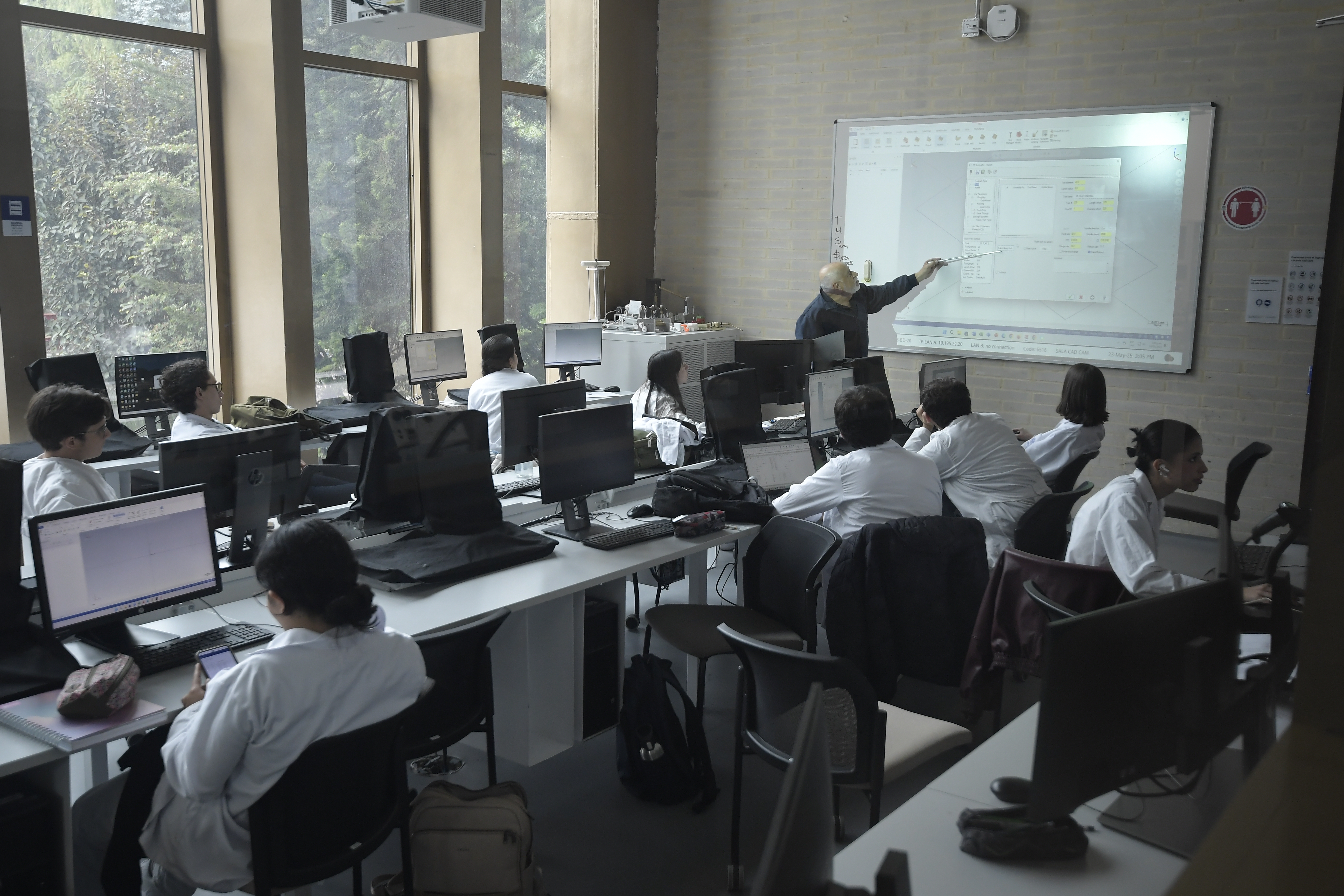 Así puede aplicar a las 100 becas virtuales que entregan Bogotá y Soacha para 2026