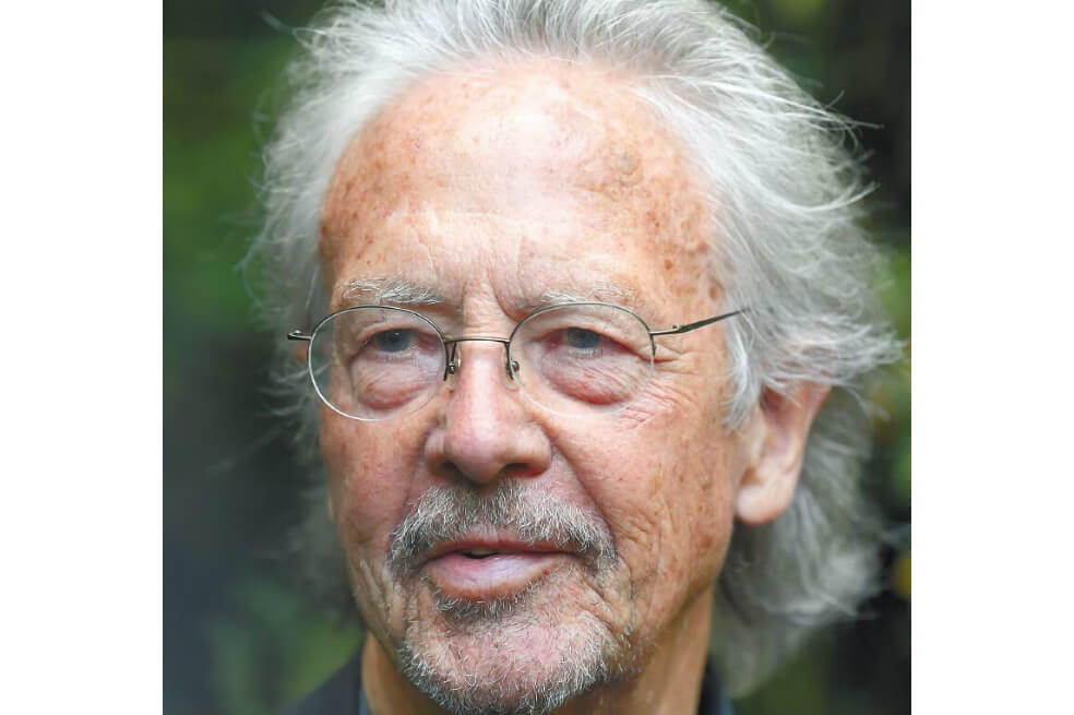 Peter Handke recogerá el Premio Nobel entre protestas