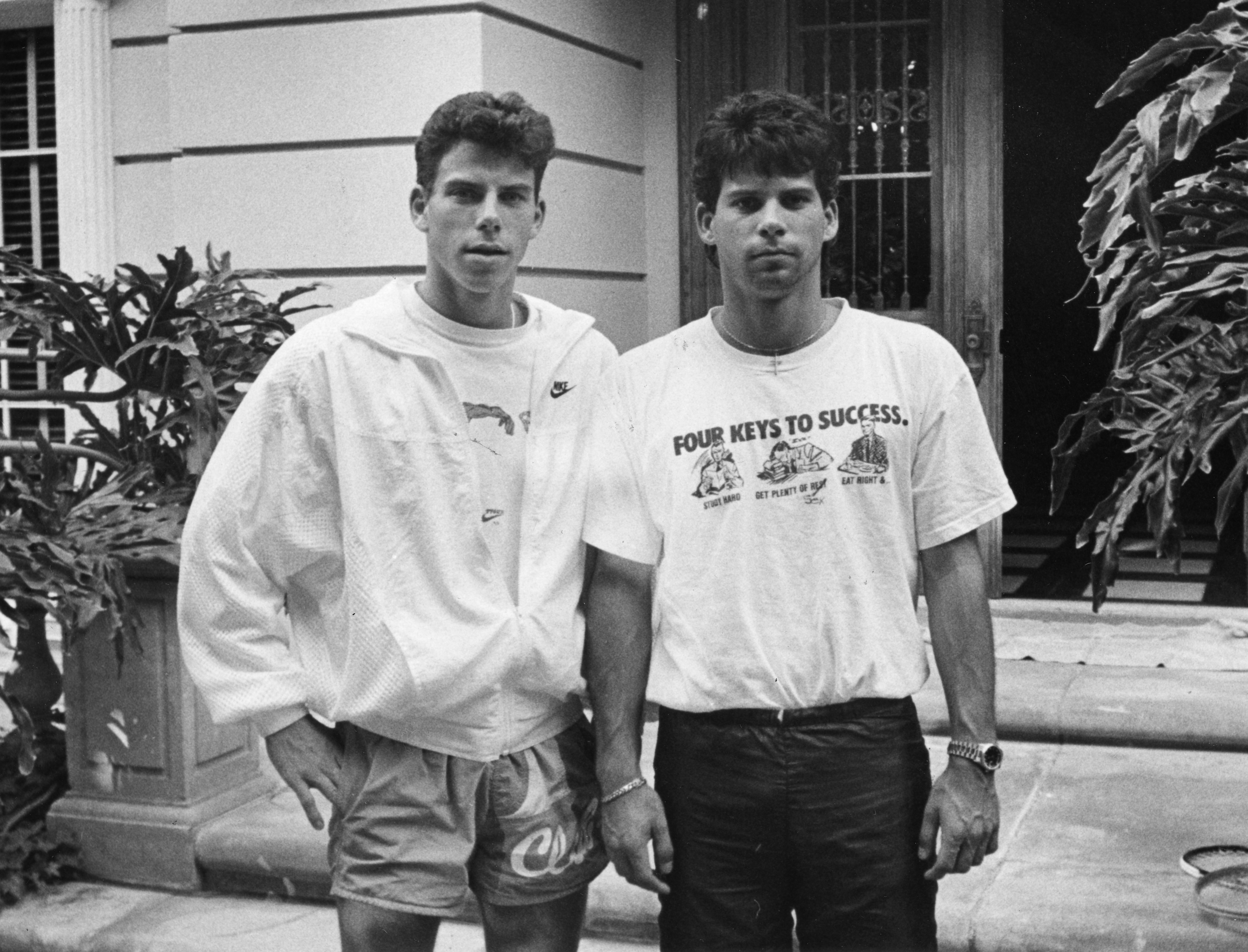 Hermanos Menéndez en la actualidad: Así es la vida Lyle y Erik y a esto se dedican