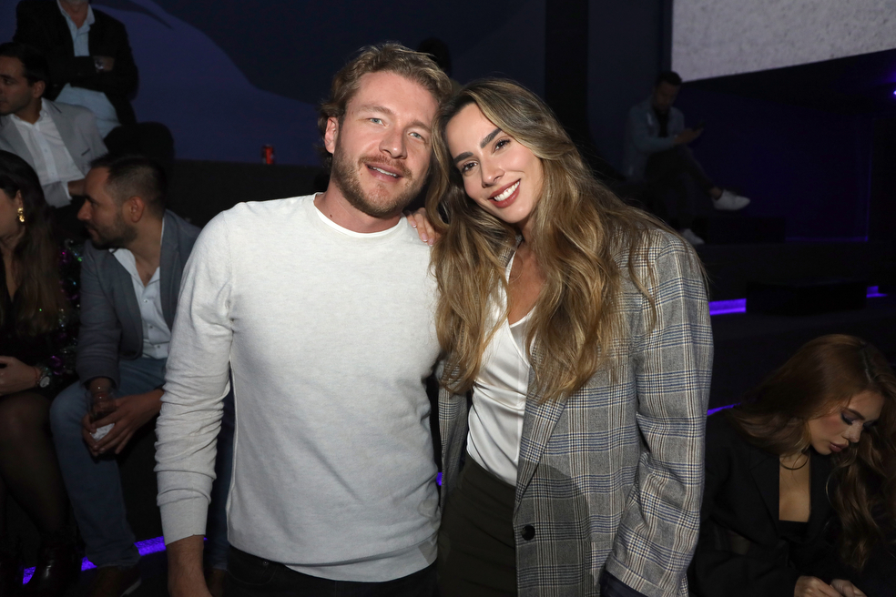 Alejandro Calderon y Mari Manotas