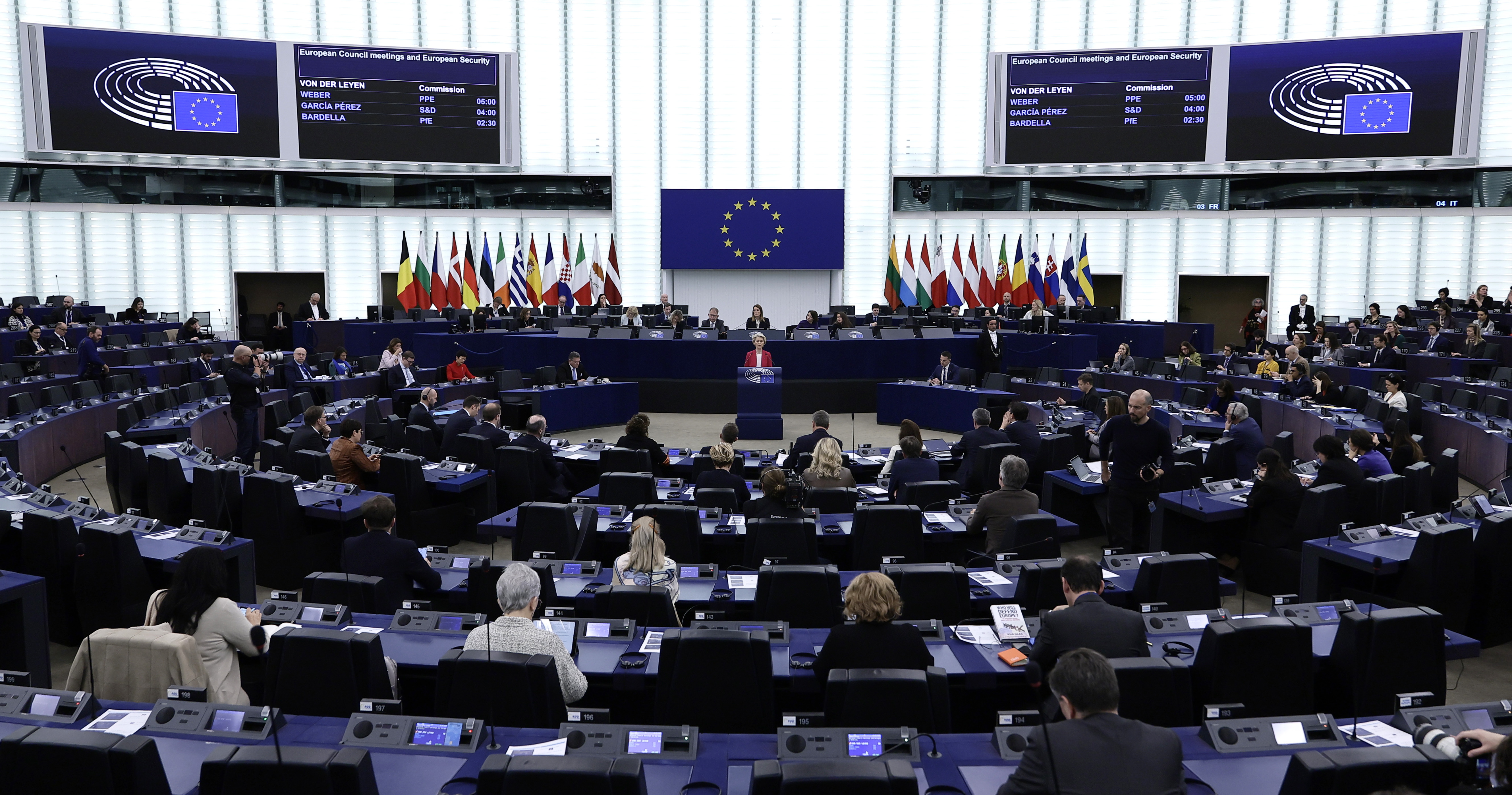 La UE responde con contramedidas los “injustificados” aranceles de EE. UU al acero