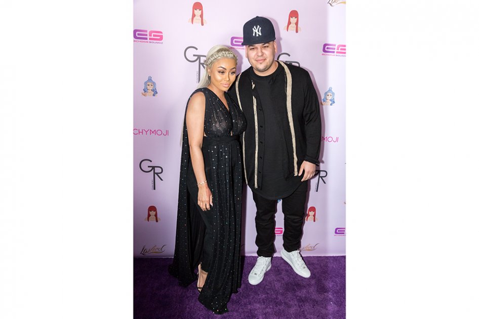 Rob Kardashian y Blac Chyna dan la bienvenida a su primera hija